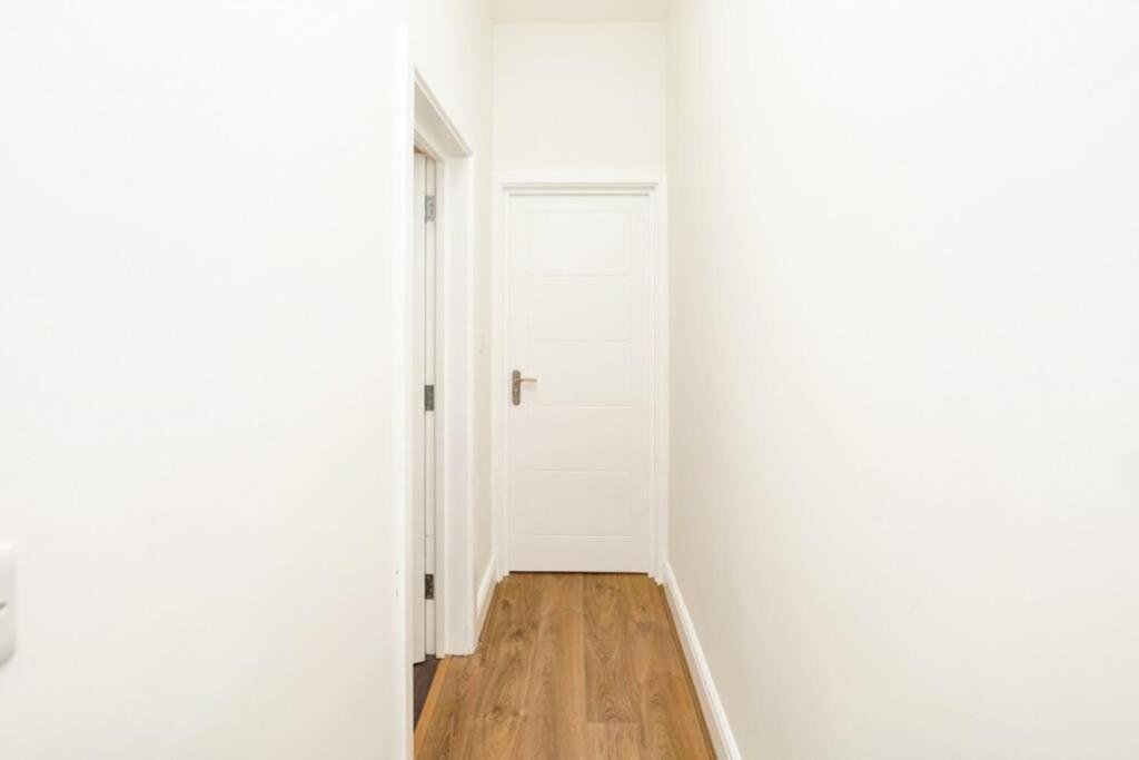 Newly Renovated Modern 4 Bed 3 Bath Apartment Londres Exterior foto
