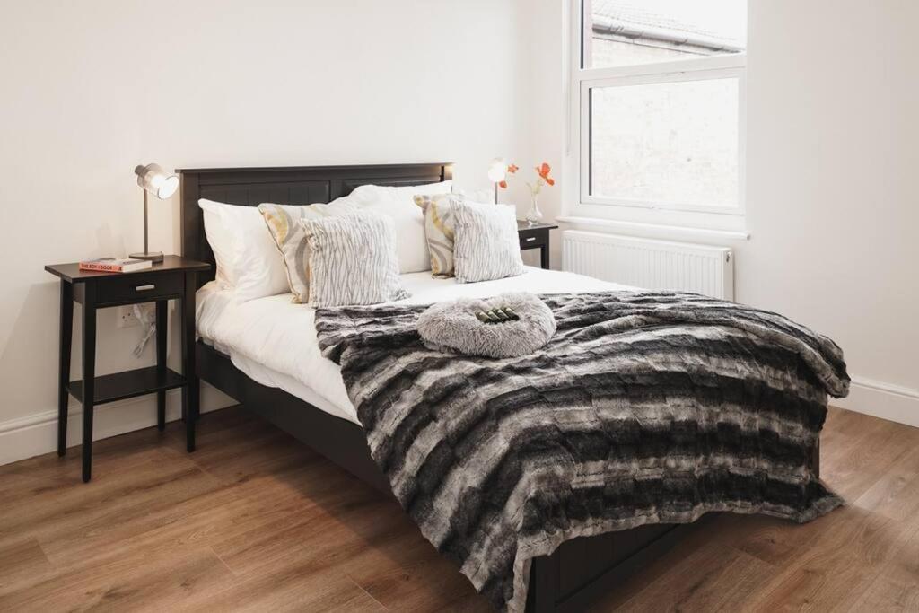 Newly Renovated Modern 4 Bed 3 Bath Apartment Londres Exterior foto