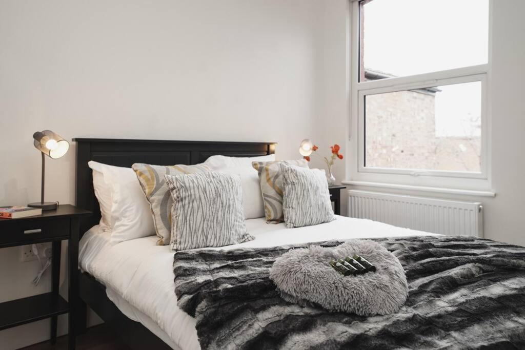 Newly Renovated Modern 4 Bed 3 Bath Apartment Londres Exterior foto