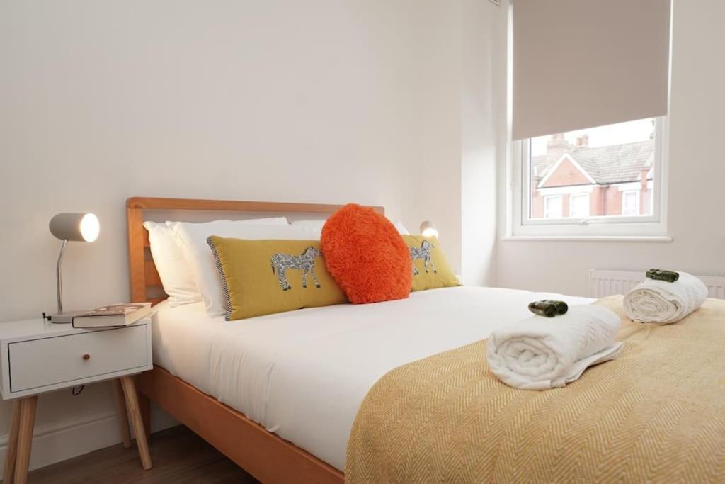 Newly Renovated Modern 4 Bed 3 Bath Apartment Londres Exterior foto