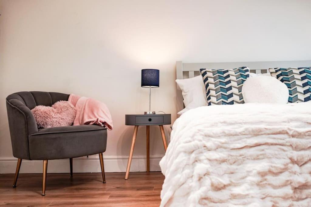 Newly Renovated Modern 4 Bed 3 Bath Apartment Londres Exterior foto