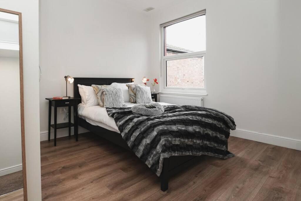Newly Renovated Modern 4 Bed 3 Bath Apartment Londres Exterior foto
