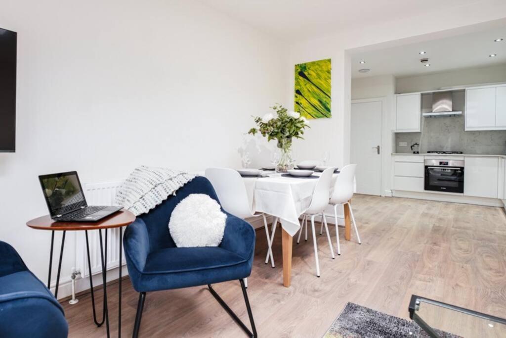 Newly Renovated Modern 4 Bed 3 Bath Apartment Londres Exterior foto