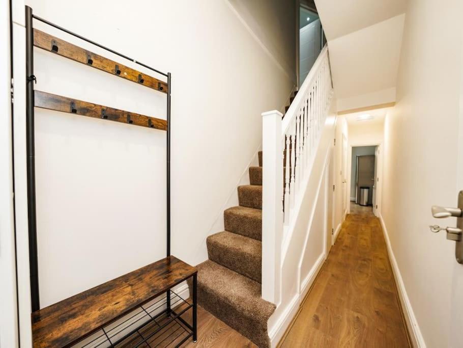 Newly Renovated Modern 4 Bed 3 Bath Apartment Londres Exterior foto