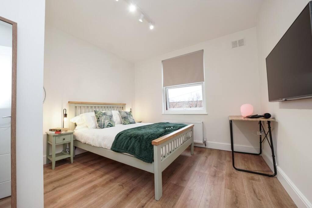 Newly Renovated Modern 4 Bed 3 Bath Apartment Londres Exterior foto