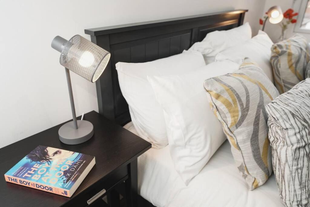 Newly Renovated Modern 4 Bed 3 Bath Apartment Londres Exterior foto